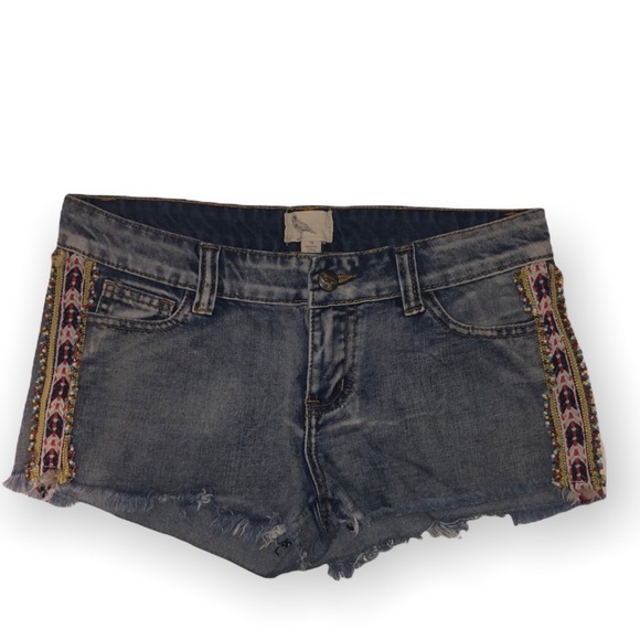 White Crow Denim Shorts with Tribal beading details 26 - Picture 2 of 12